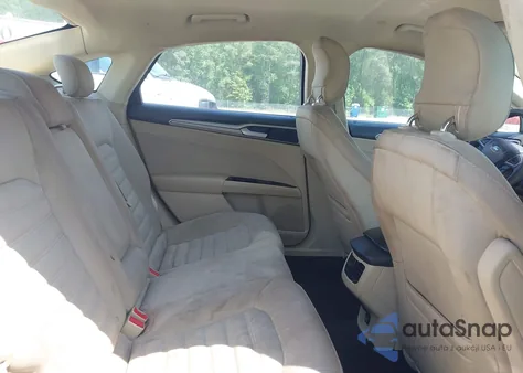 2014 Ford Fusion Hybrid Se z USA, uszkodzony, nr VIN 3FA6P0LU8ER251057